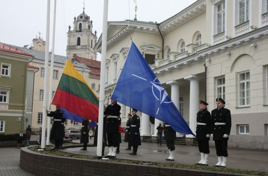 NATO sąjungininkių ir Lietuva_180404